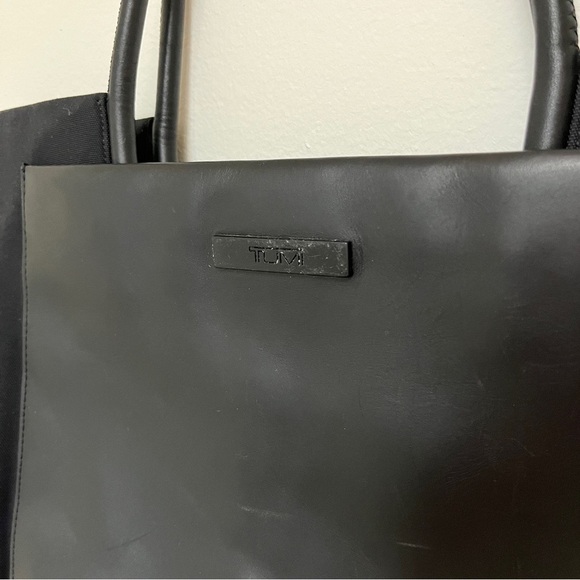 Tumi Black Travel Laptop Leather Canvas Bag - Picture 2 of 6
